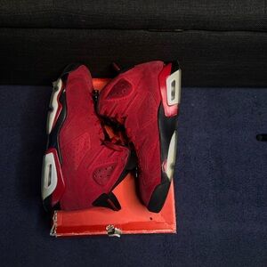 Air Jordan 6 Retro